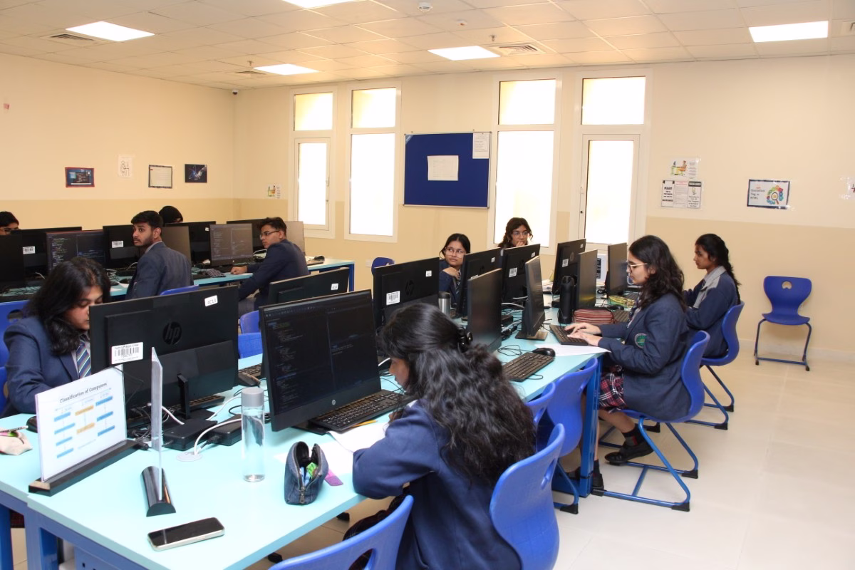 Computer lab.JPG